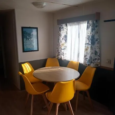 W Jaroslawcu Casa de Férias Jarosławiec